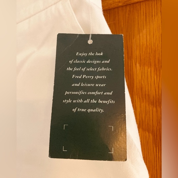 Vintage deadstock Fred Perry Men’s Tennis shorts. Size is 36” - Picture 4 of 10